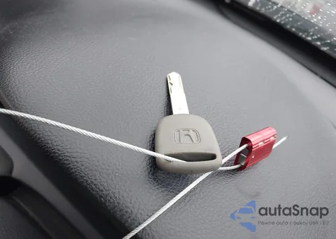 2011 Honda Accord 2.4 Lx z USA, uszkodzony, nr VIN 1HGCP2F32BA106938